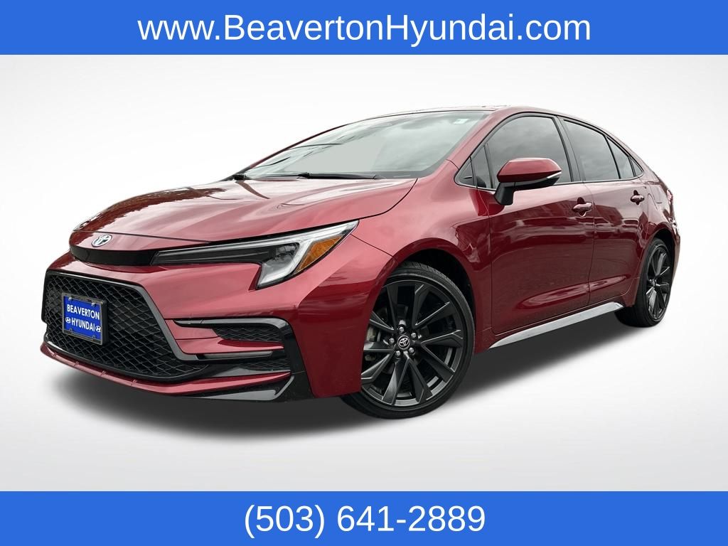 2024 Toyota Corolla SE's photo