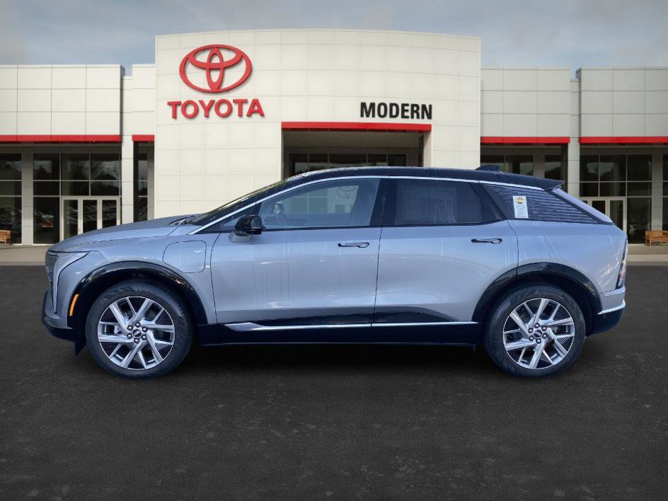 Used 2025 Cadillac OPTIQ Luxury 2 with VIN 3GYK3DMR6SS264619 for sale in Winston-Salem, NC