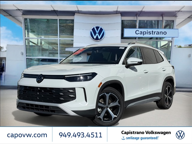 2026 Volkswagen Tiguan SE's photo