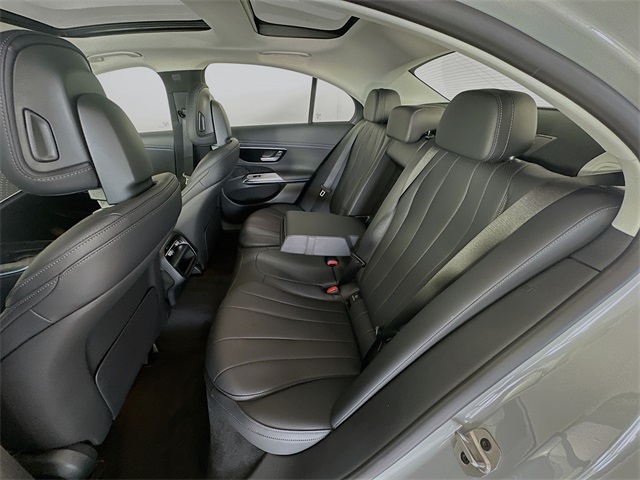 2026 Mercedes Benz E 350 photo 24