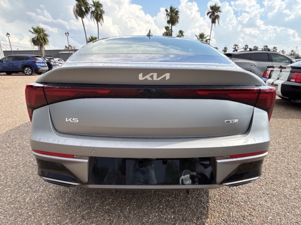 2026 Kia K5 GT-Line photo 6