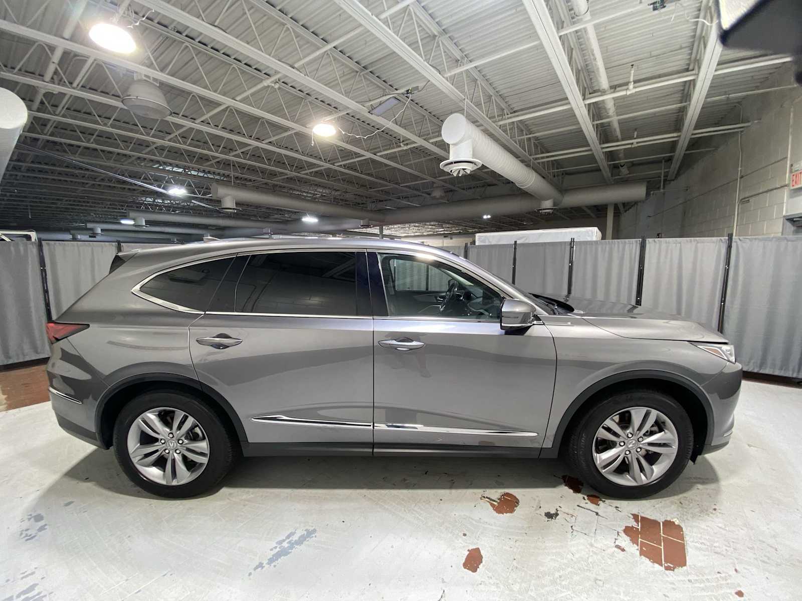 2023 Acura MDX SH-AWD photo 25