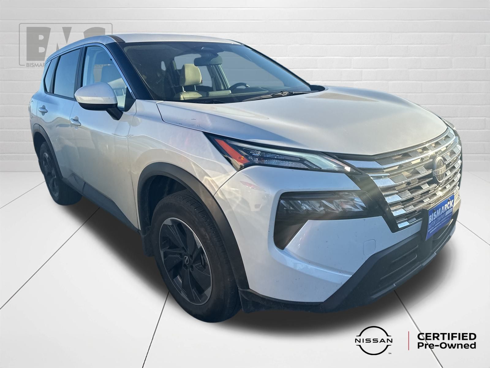 2025 Nissan Rogue SV photo 3