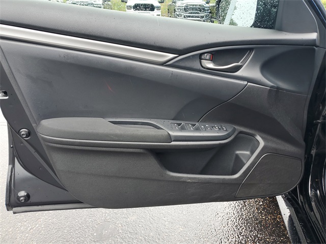 2018 Honda Civic Sport photo 12