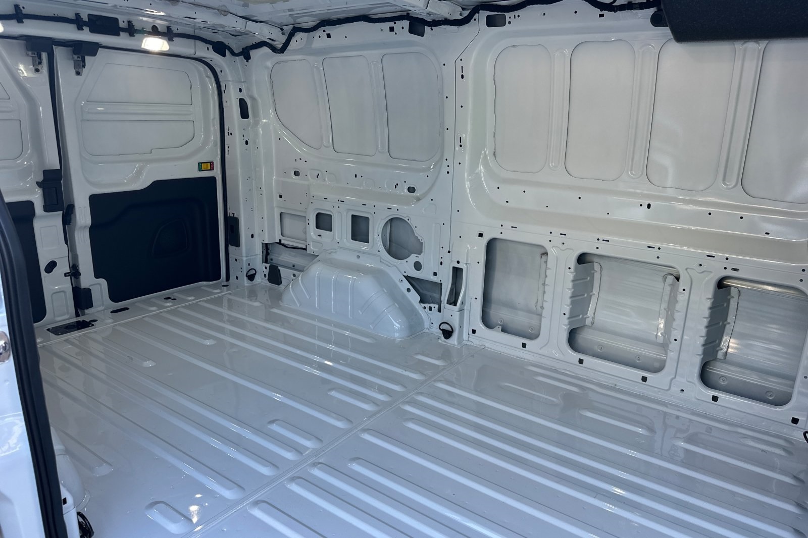 2025 Ford Transit Cargo Van photo 11