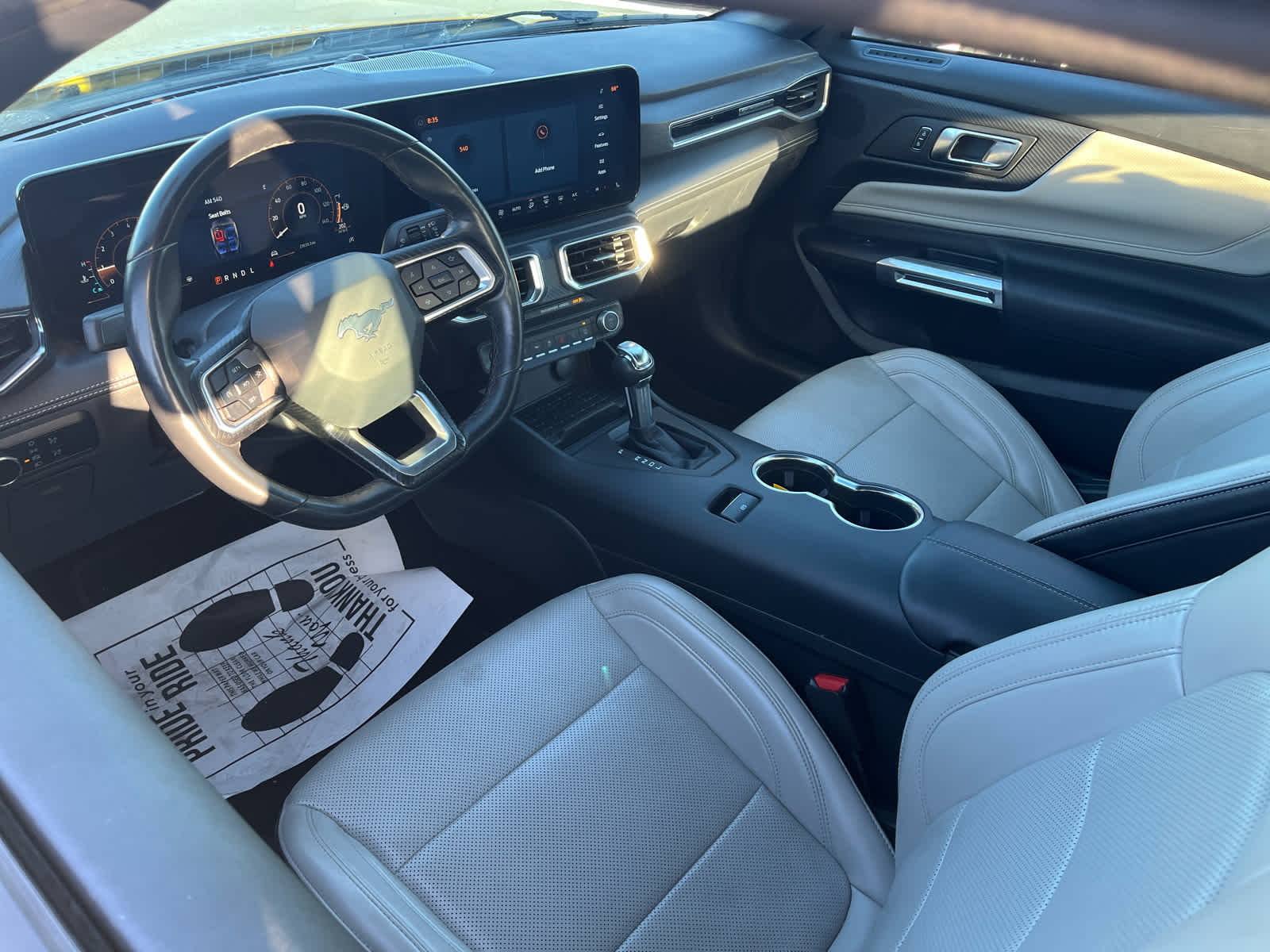 2024 Ford Mustang EcoBoost Premium Convertible photo 4