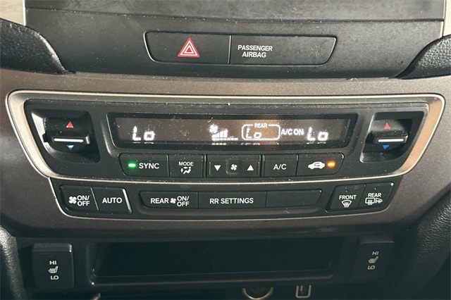 2019 Honda Ridgeline RTL photo 21
