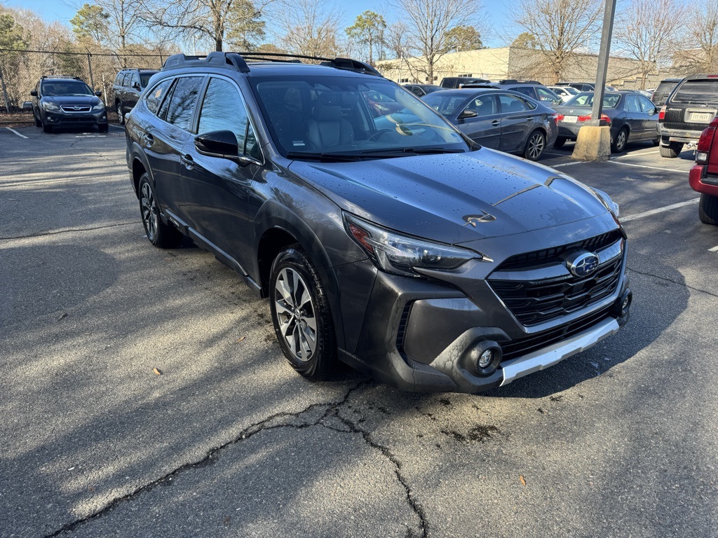 2023 Subaru Outback Limited's photo