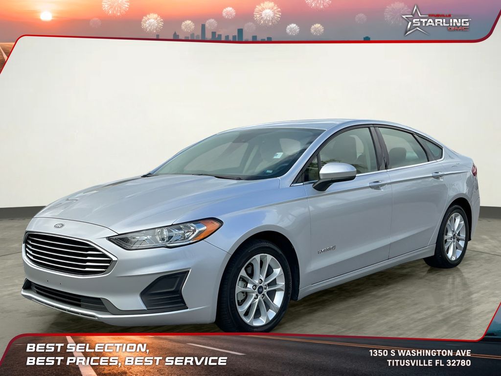 2019 Ford Fusion Hybrid SE's photo