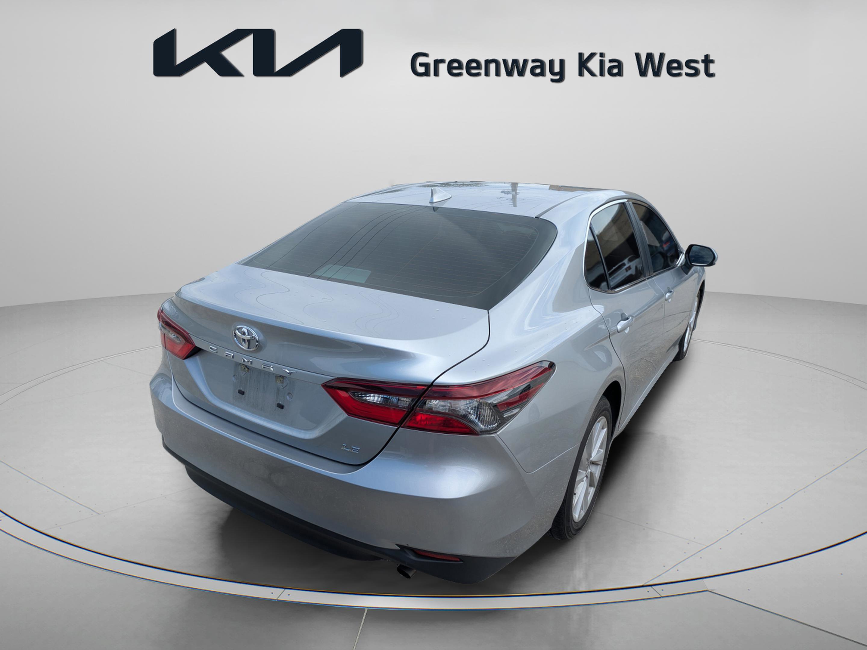 2023 Toyota Camry LE photo 6