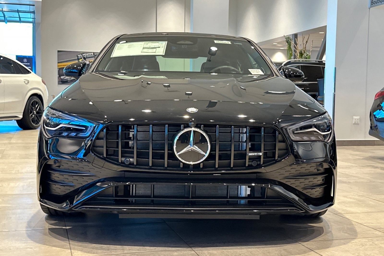 2026 Mercedes Benz CLA 35 AMG 4MATIC photo 3