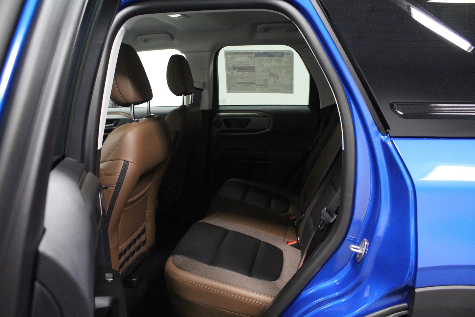 2025 Ford Bronco Sport Outer Banks photo 11
