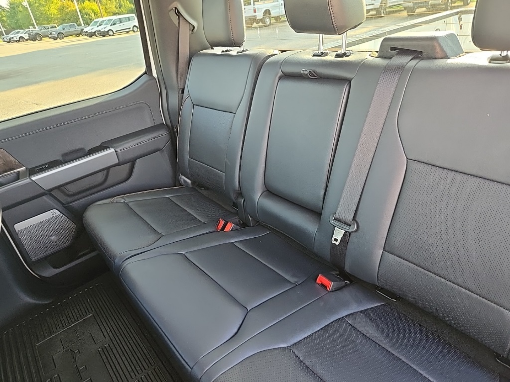 2026 Ford F-350 Lariat photo 20