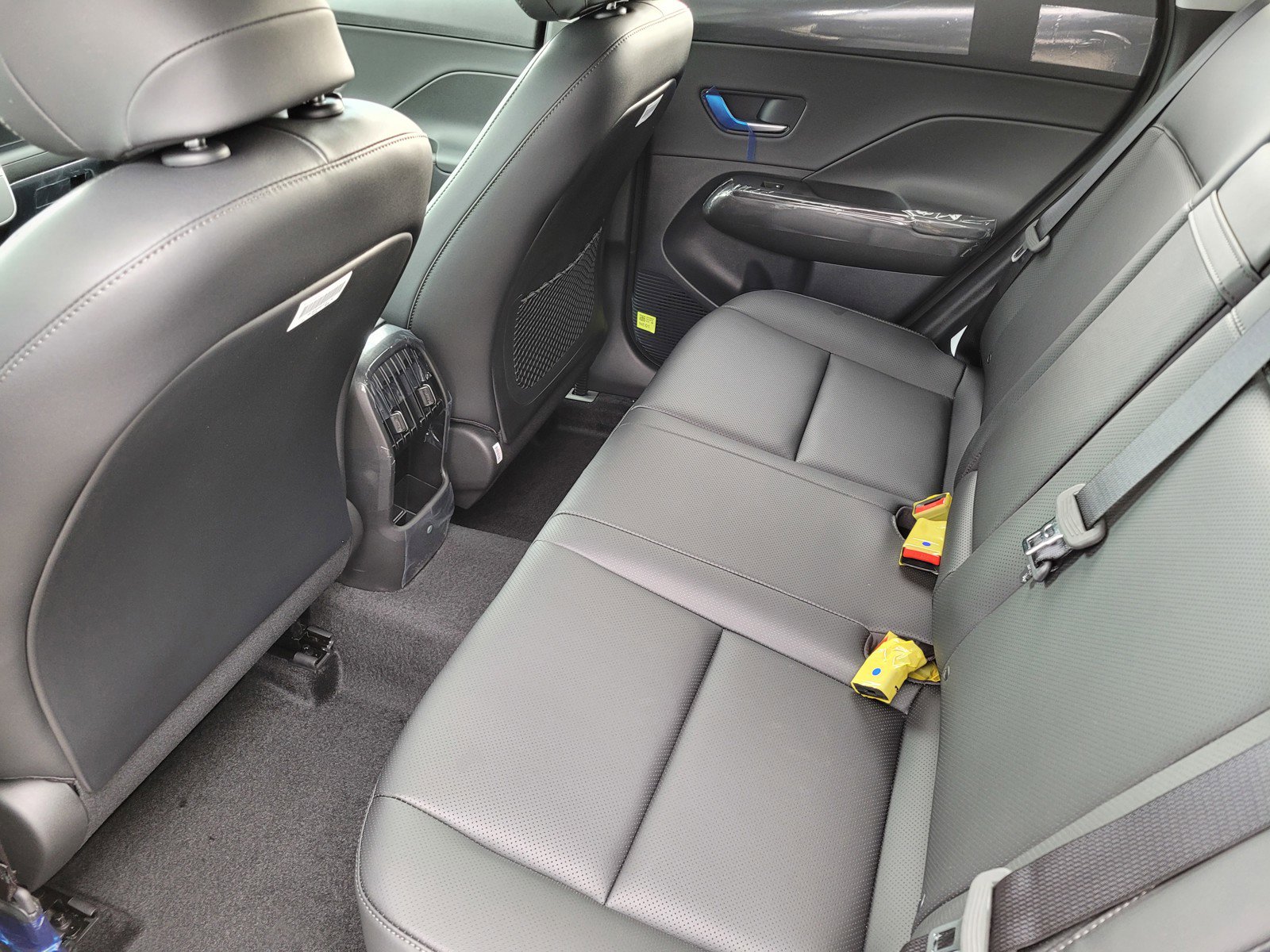 2026 Hyundai Kona SEL photo 3