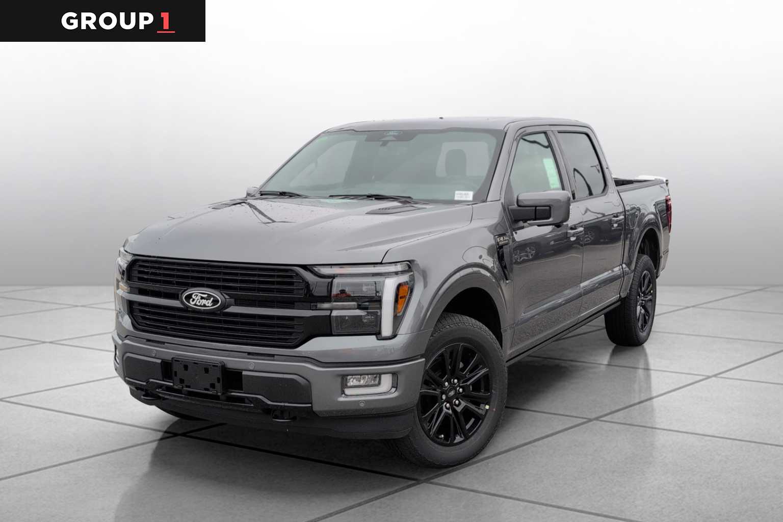 2025 Ford F-150 Platinum's photo