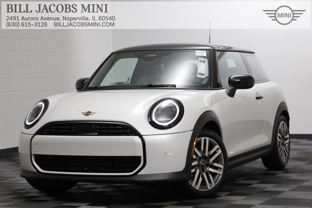 2026 MINI Hardtop 2 Door Oxford Edition's photo