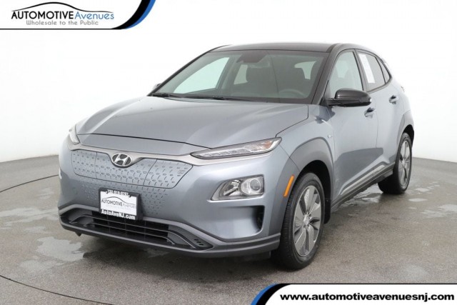 Used 2019 Hyundai Kona Electric SEL SUV available at Automotive Avenues ...