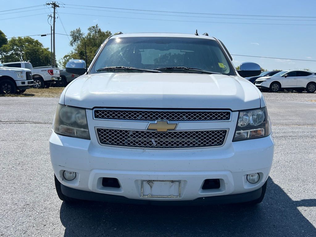 2008 Chevrolet Avalanche LTZ photo 9