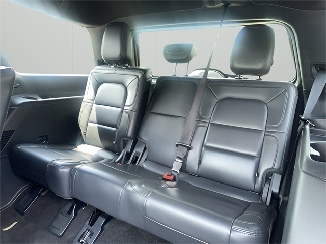 2022 Lincoln Navigator Reserve photo 32