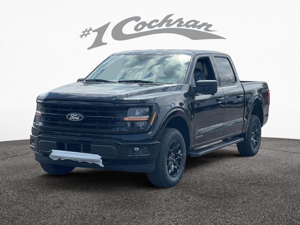 2025 Ford F-150 XLT photo 3