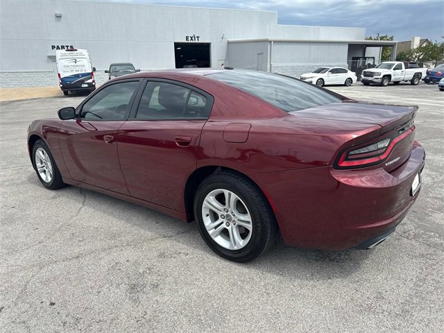 2018 Dodge Charger SXT photo 2