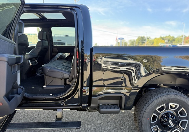 2026 Ford F-350 Platinum photo 31