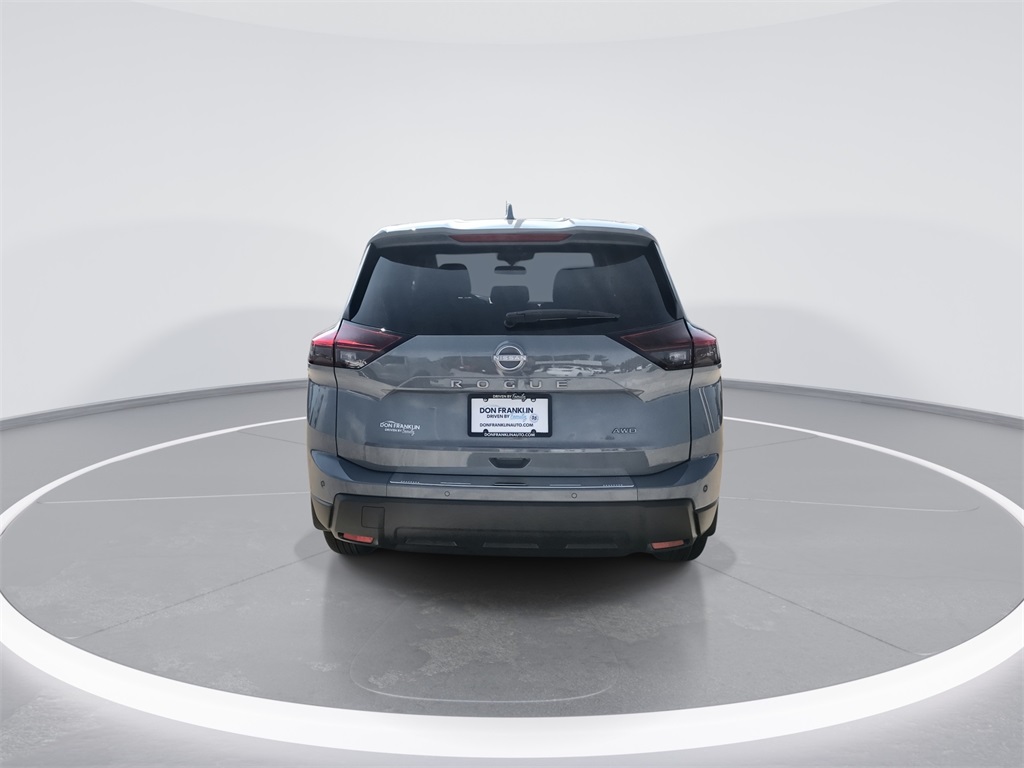 2026 Nissan Rogue SV photo 7