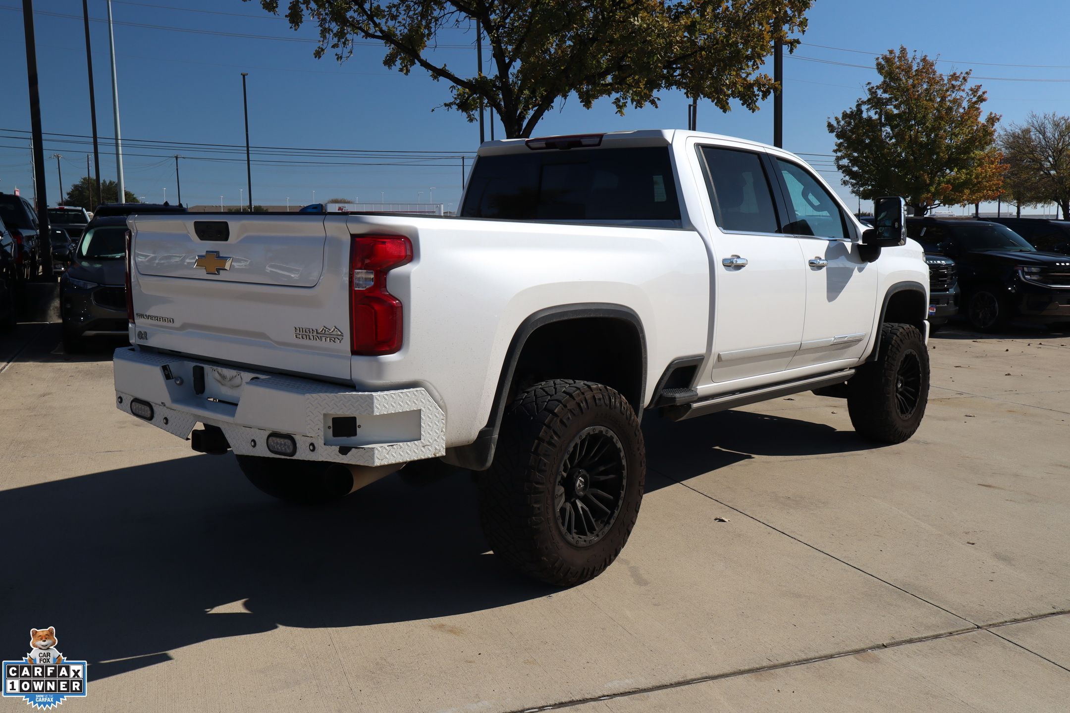 2024 Chevrolet Silverado 2500HD High Country photo 3