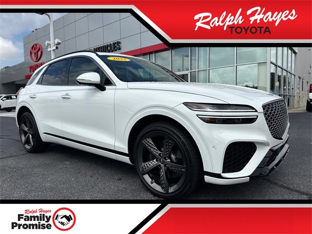 2025 GENESIS GV70 Sport's photo