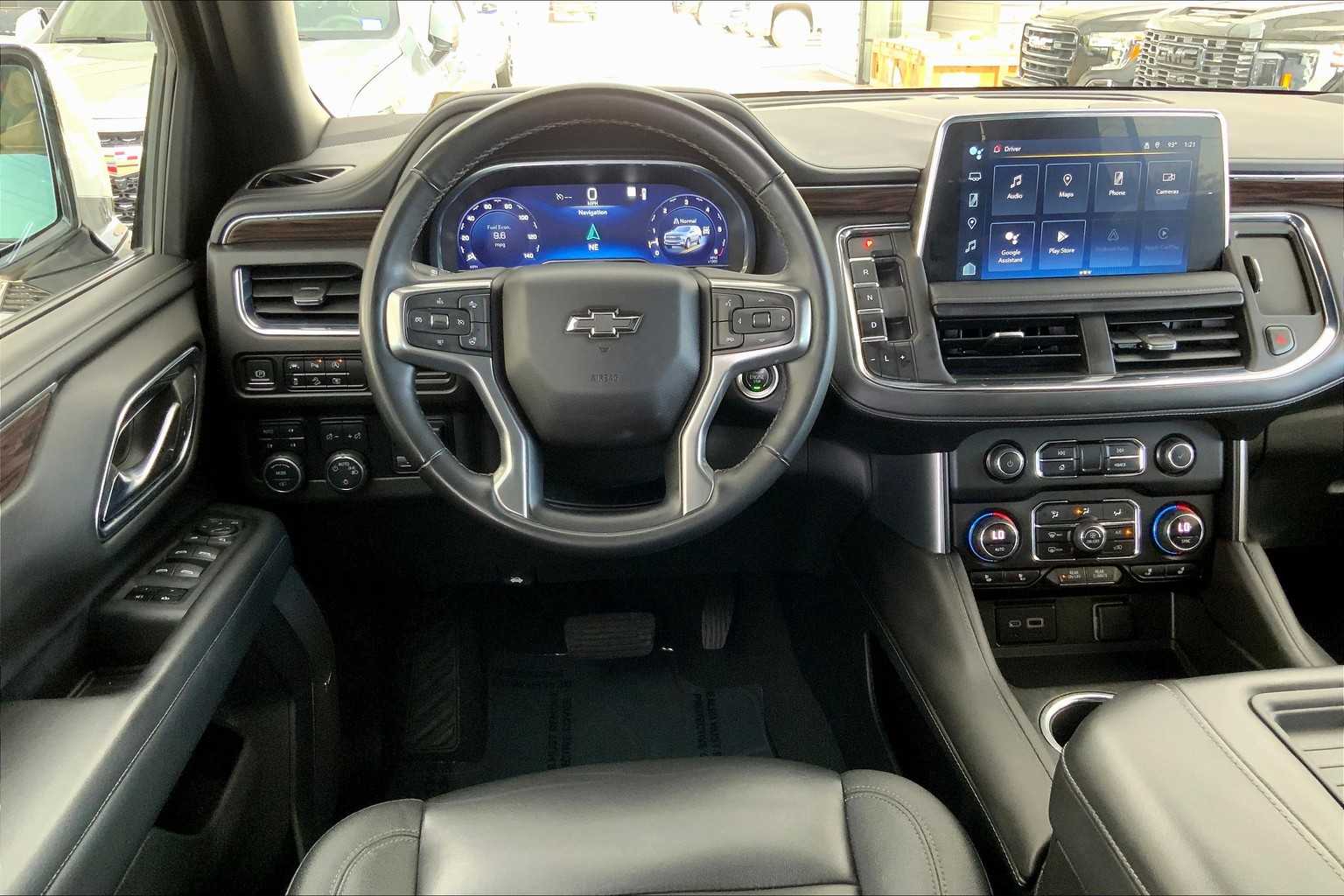 2023 Chevrolet Tahoe Z71 photo 5