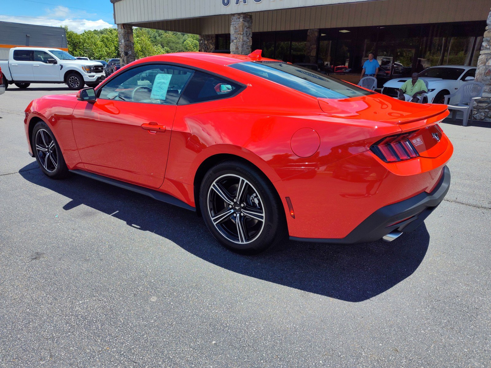 2024 Ford Mustang EcoBoost Premium photo 3