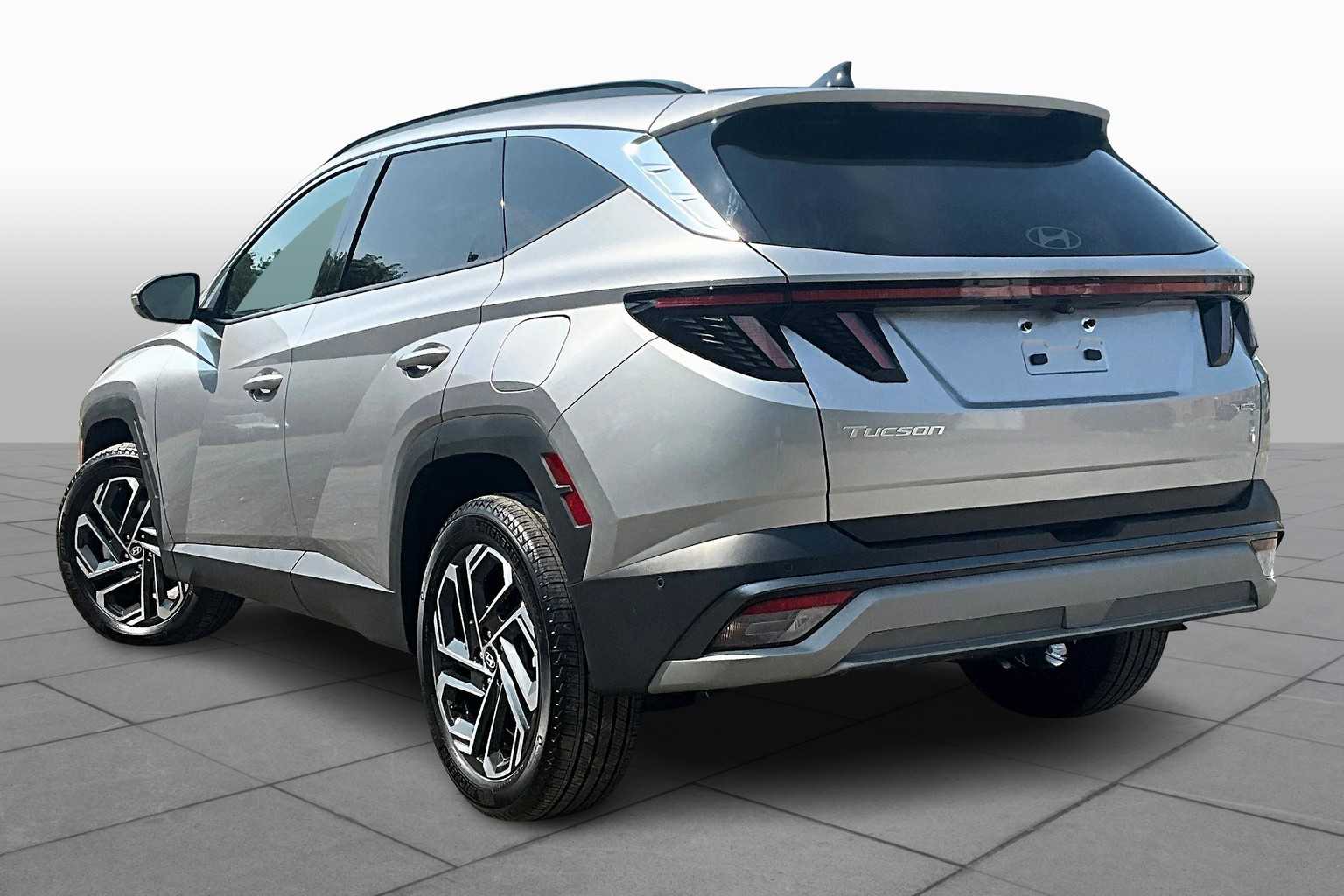 2025 Hyundai Tucson Limited photo 10