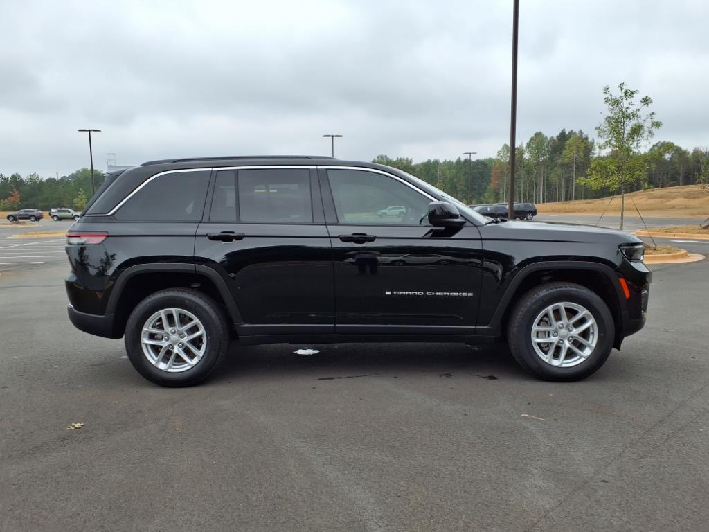 2024 Jeep Grand Cherokee Laredo X photo 22