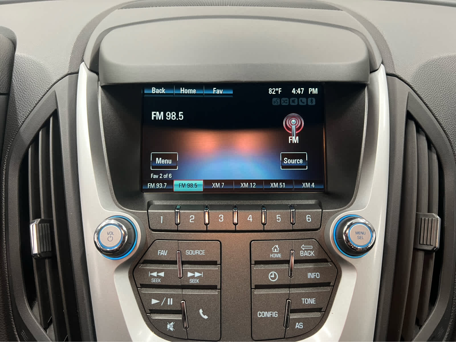 2017 Chevrolet Equinox LT photo 20