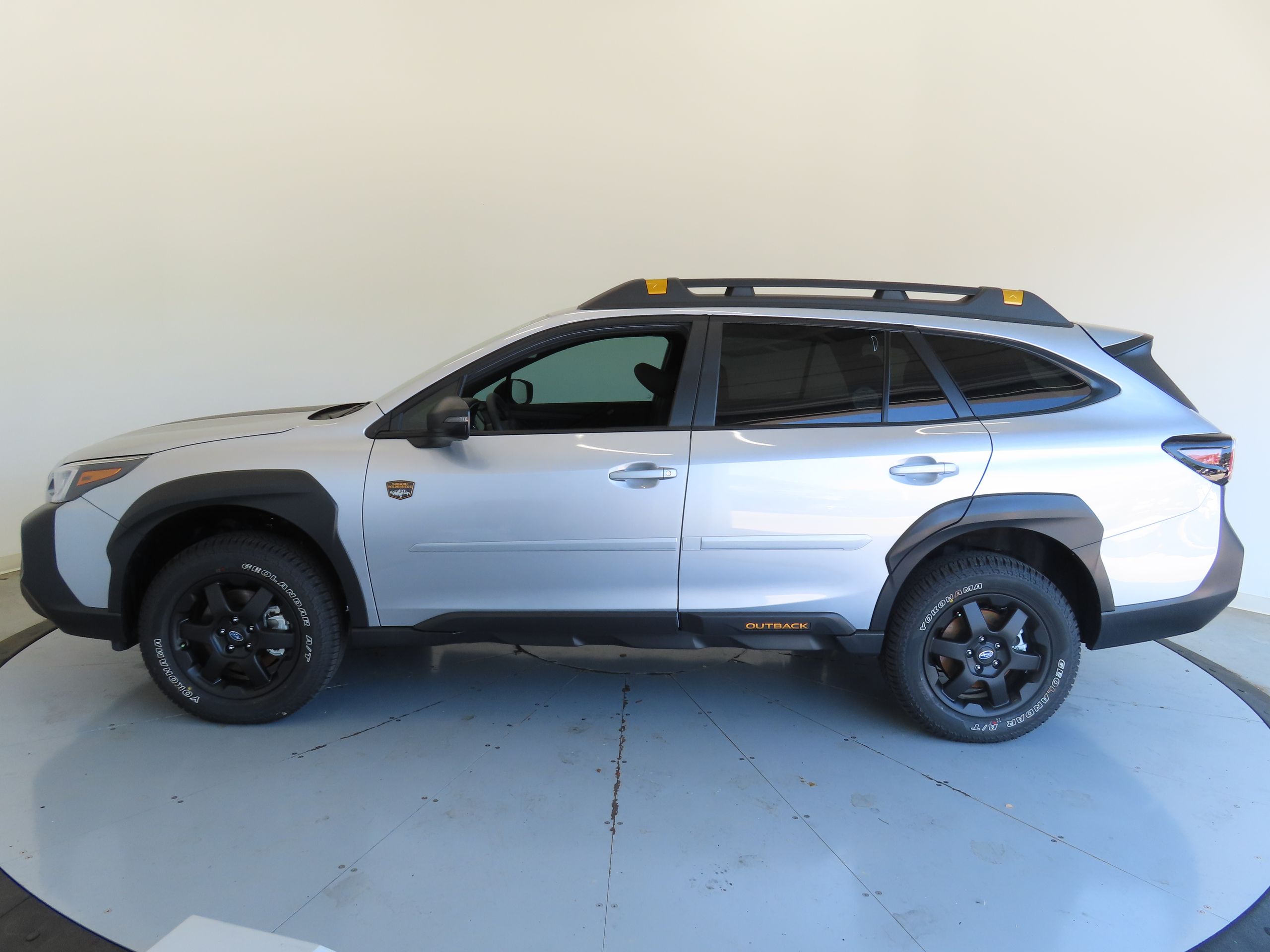 2025 Subaru Outback Wilderness photo 5