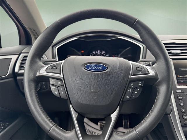 2016 Ford Fusion Titanium photo 8