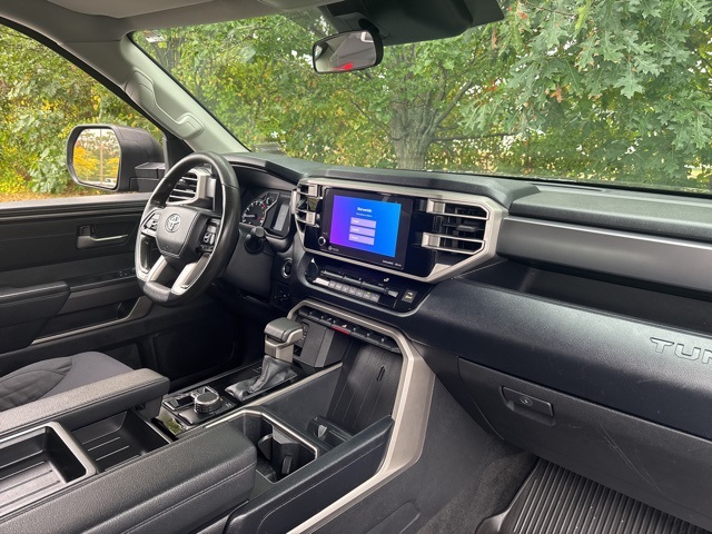 2022 Toyota Tundra SR5 photo 17