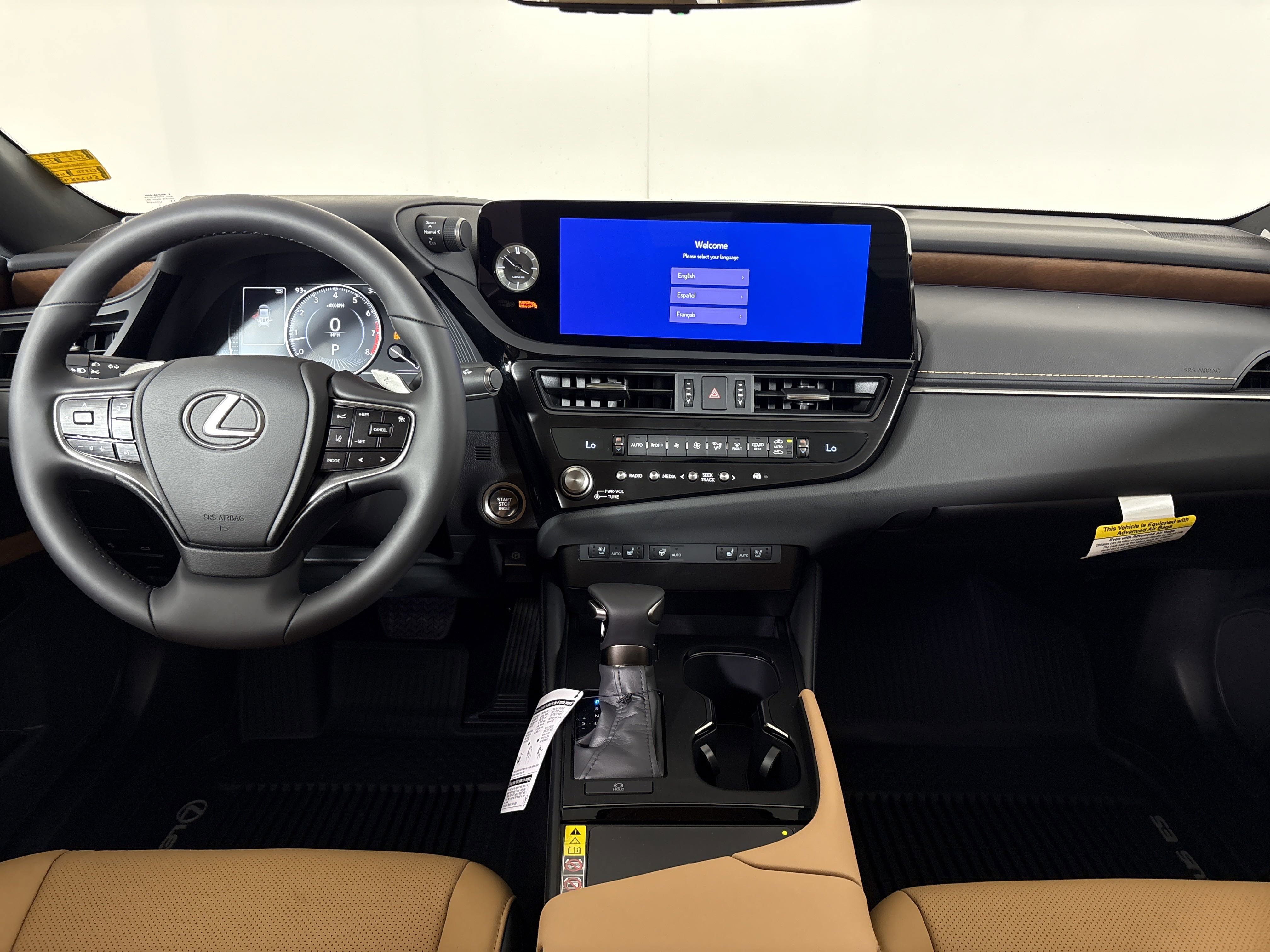 2025 Lexus ES 350 photo 2