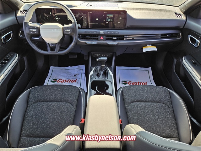 2025 Kia K4 GT-Line photo 6