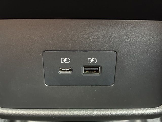 2023 Nissan Rogue SL photo 23