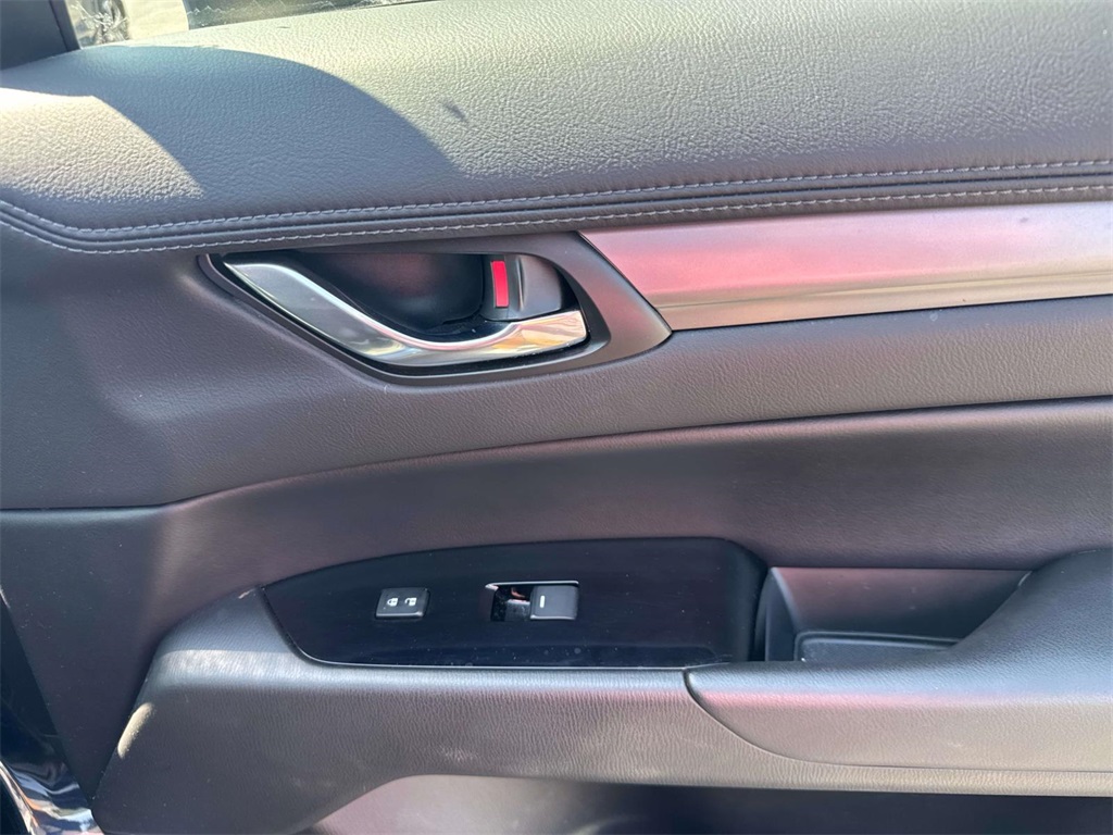 2019 Mazda CX-5 Touring photo 13