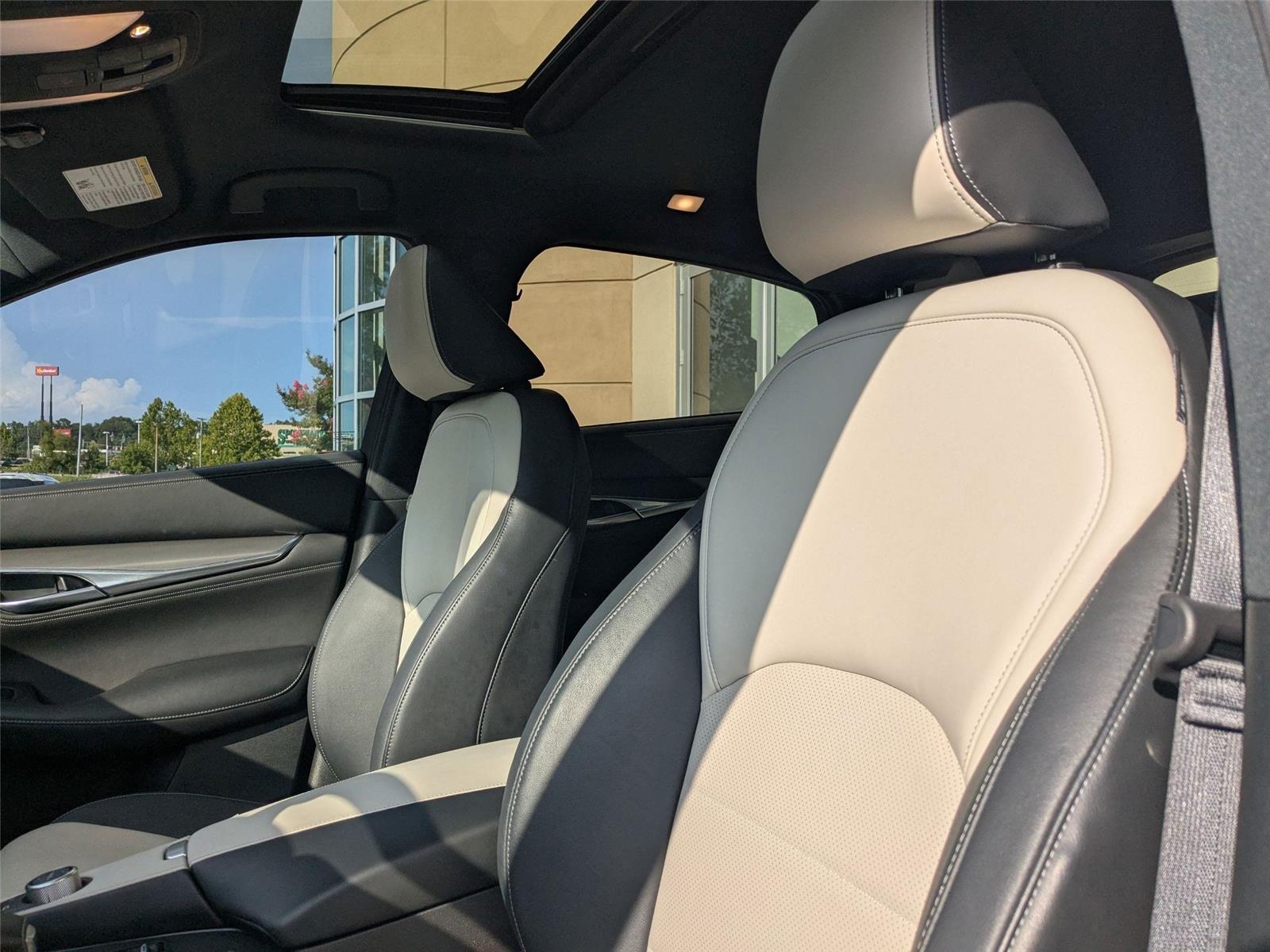 2023 Infiniti QX55 Luxe photo 14