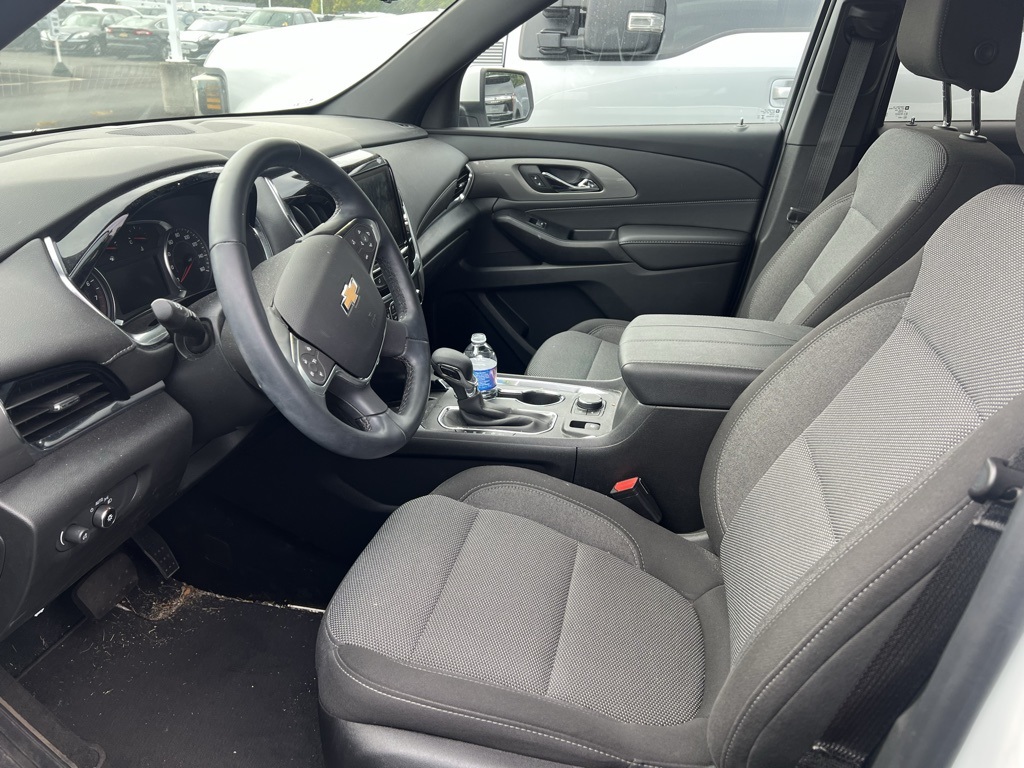 2023 Chevrolet Traverse Cloth 1LT photo 5