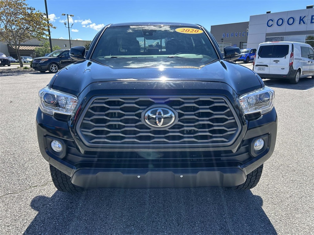 2020 Toyota Tacoma TRD Off-Road photo 9