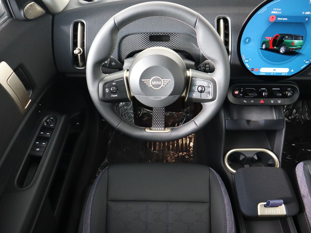 2025 Mini Countryman photo 9