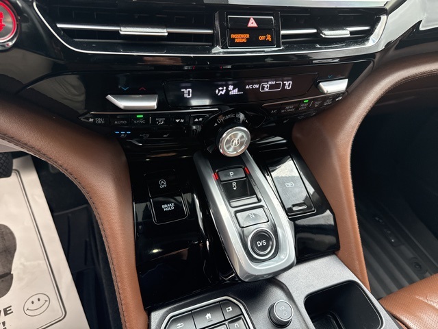 2023 Acura MDX SH-AWD Advance photo 11