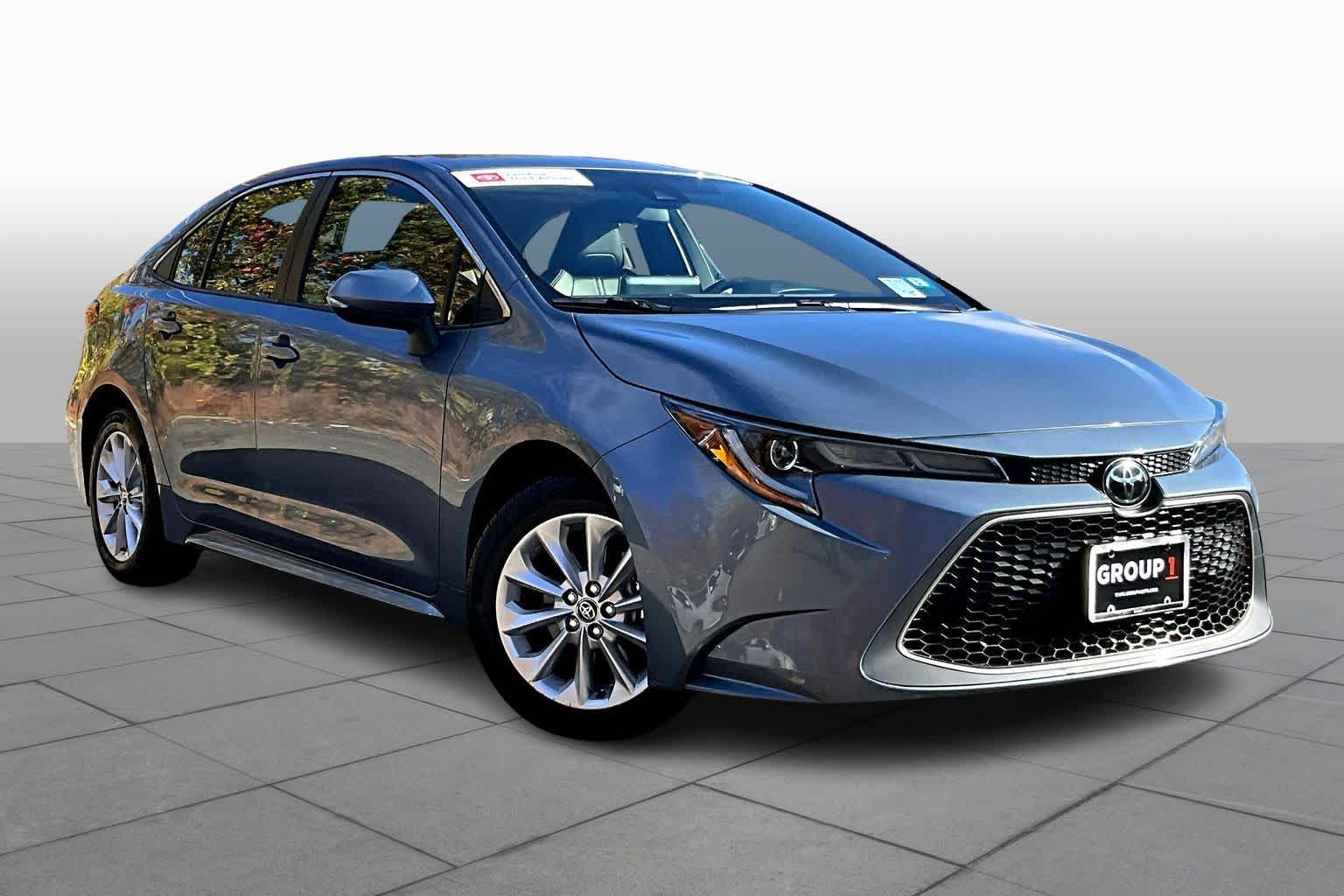 Certified 2020 Toyota Corolla XLE with VIN JTDFPRAEXLJ007928 for sale in Kansas City