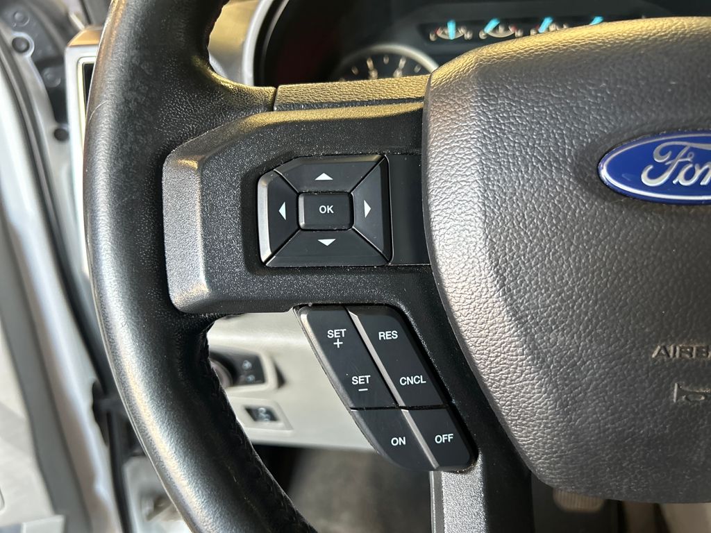 2019 Ford F-150 XLT photo 14