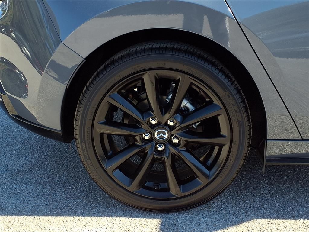 2025 Mazda Mazda3 Hatchback 2.5 s Carbon photo 4