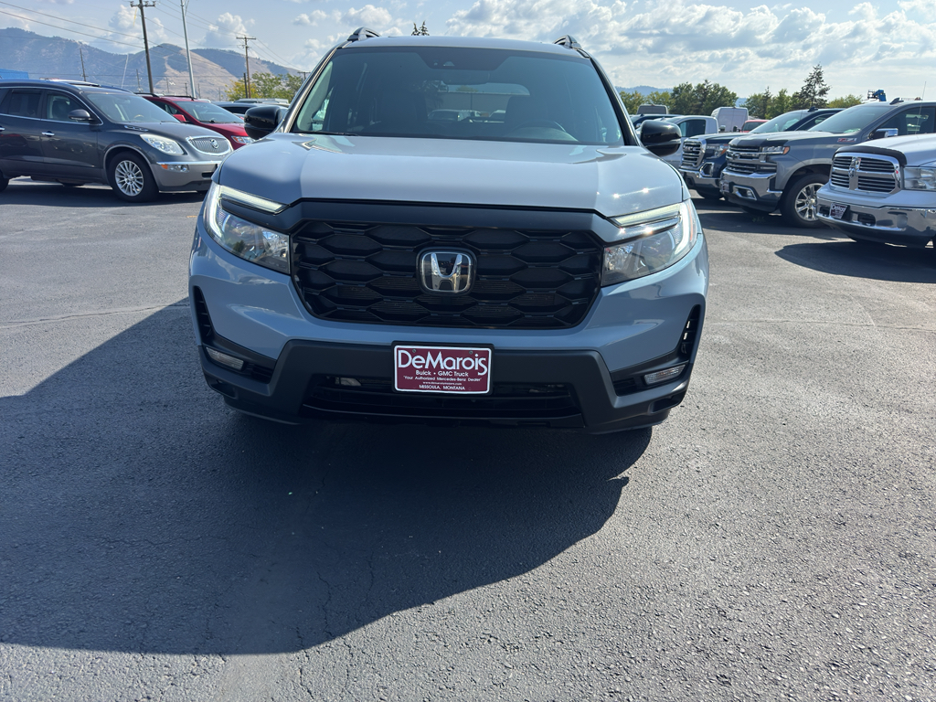2022 Honda Passport Elite photo 2